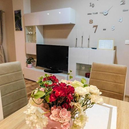 Apartman Lara Otocac Luaran gambar