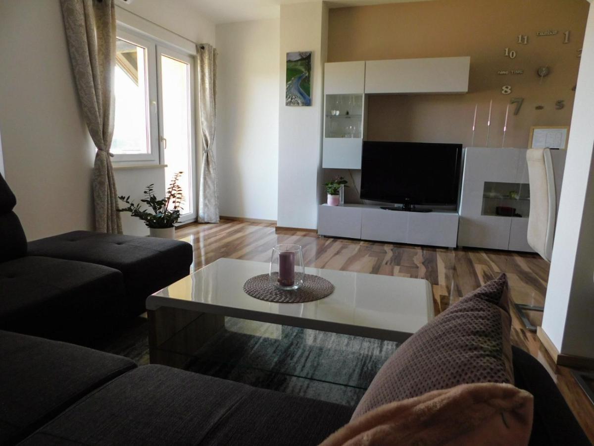 Apartman Lara Otocac Luaran gambar